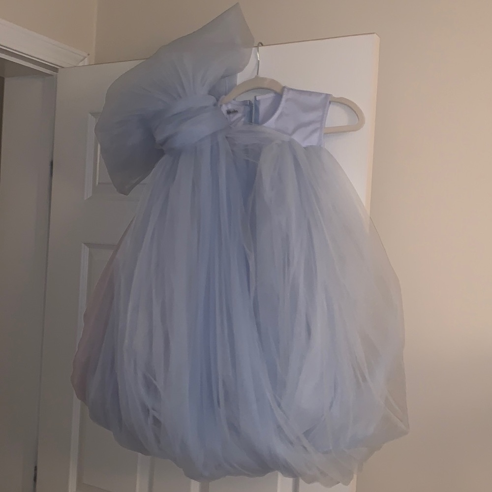 Nikola dress